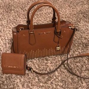 Michael Kors brown purse
